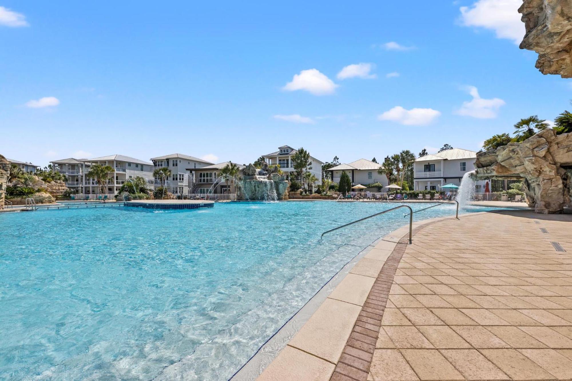 Cypress Breeze, Amazing Community Pool! - Private Outdoor Shower 산타로사 비치 외부 사진
